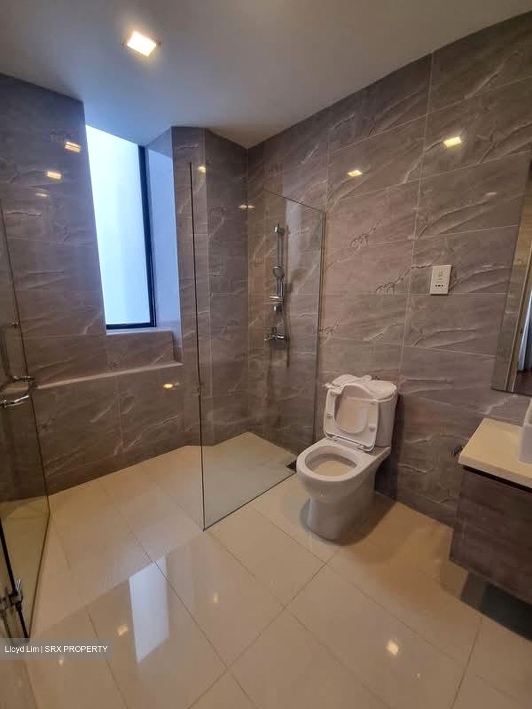 Beverly Hill (D10), Condominium #553745421